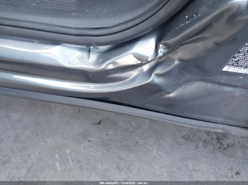 VW Tiguan 2l Volkswagen 2.0T Se/2.0T Wolfsburg Edition, снимка 8 - Автомобили и джипове - 53570421