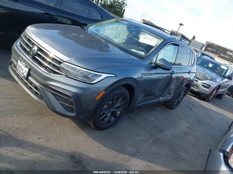 VW Tiguan 2l Volkswagen 2.0T Se/2.0T Wolfsburg Edition, снимка 2 - Автомобили и джипове - 53570421