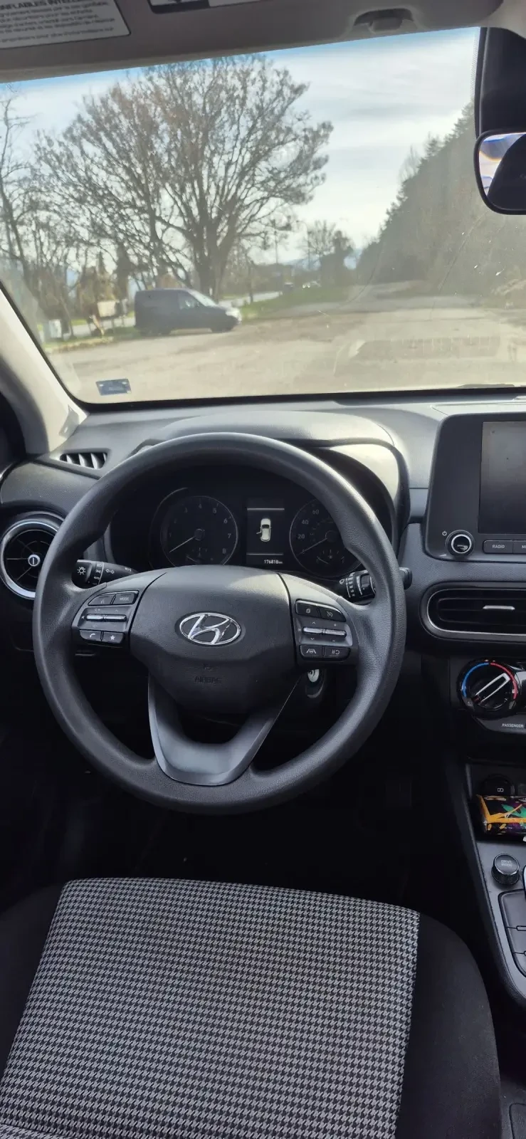 Hyundai Kona, снимка 7 - Автомобили и джипове - 53721392