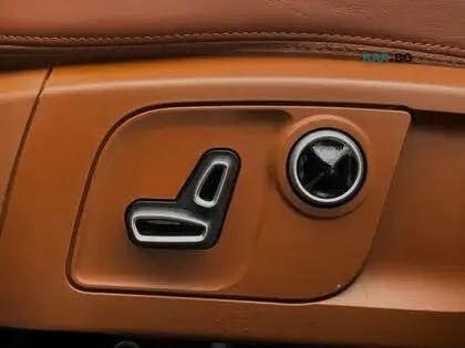 Maserati Levante GT* AWD* АвтоКредит* (ЦЕНА ДО БГ), снимка 13 - Автомобили и джипове - 54897924