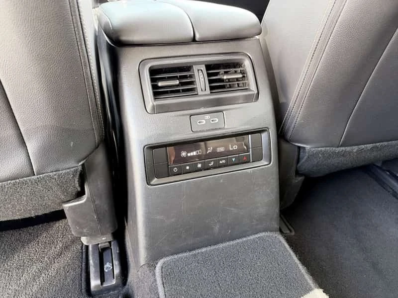 Mazda CX-90 * 3.3 Mild Hybrid GS L * * 7 PASSENGER* * * CARFAX | Mobile.bg � ����������� 16