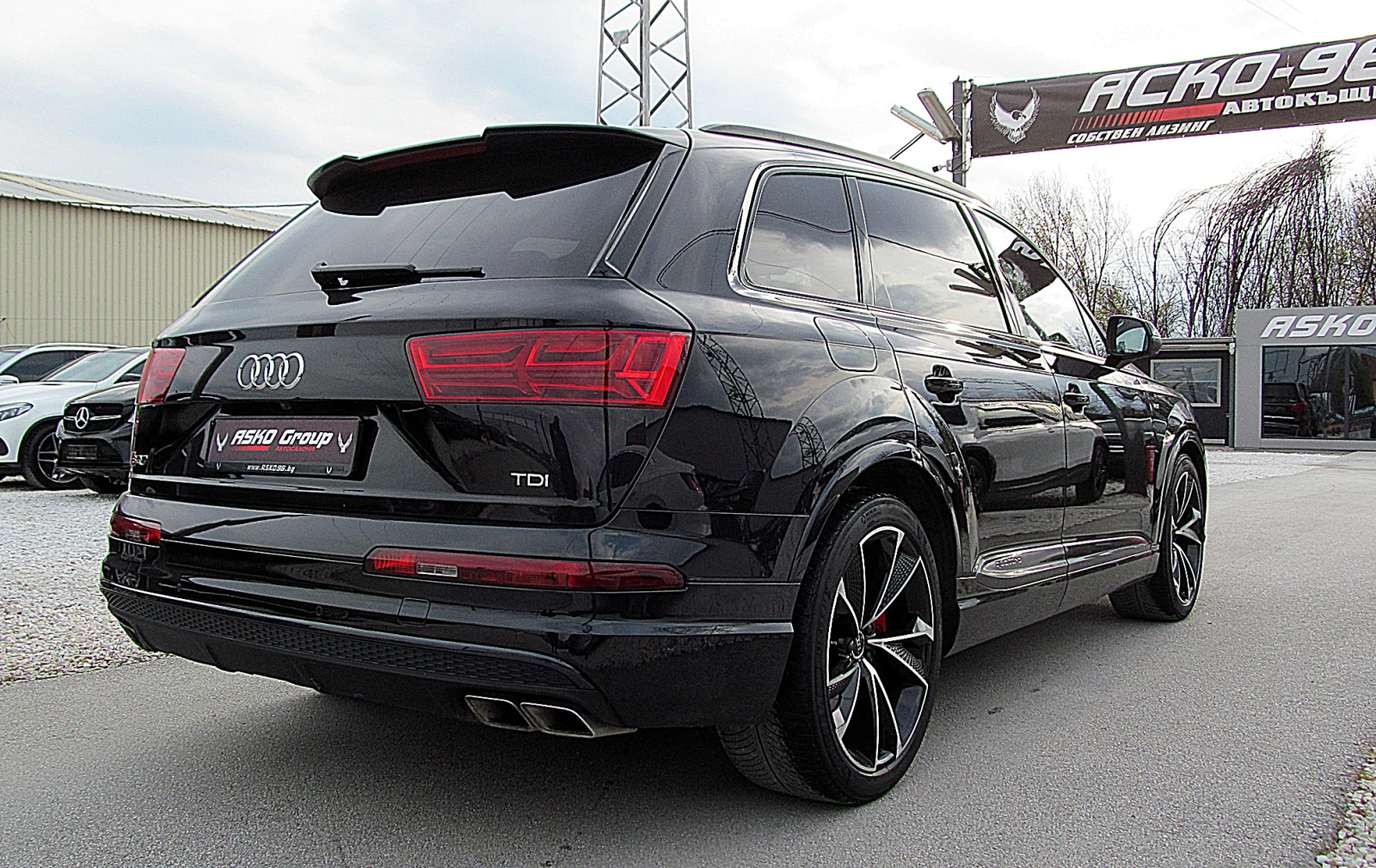 Audi SQ7 7-MESTA/PANORAMA/S-line/KylessGO/СОБСТВЕН ЛИЗИНГ - изображение 7