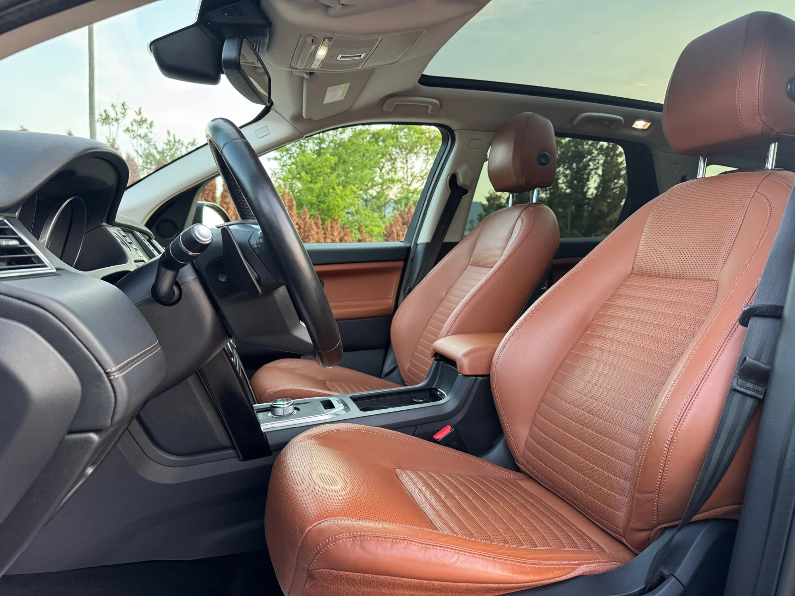 Land Rover Discovery Sport 2.0HSE-LUXURY-ПАНОРАМА-KEYLESS-ПОДГРЕВ-154Х.КМ-ТОП - изображение 10