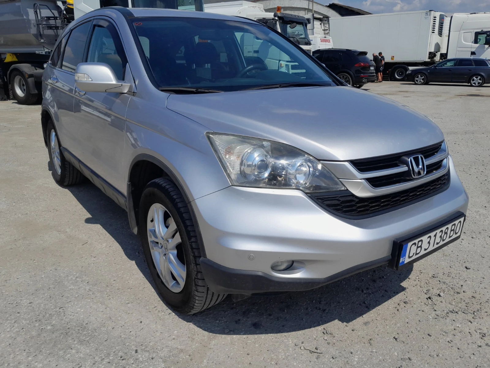 Honda Cr-v 2.0 i - изображение 2