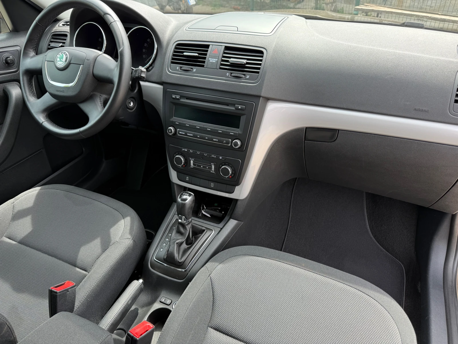 Skoda Yeti 1.2TSI DSG - изображение 10