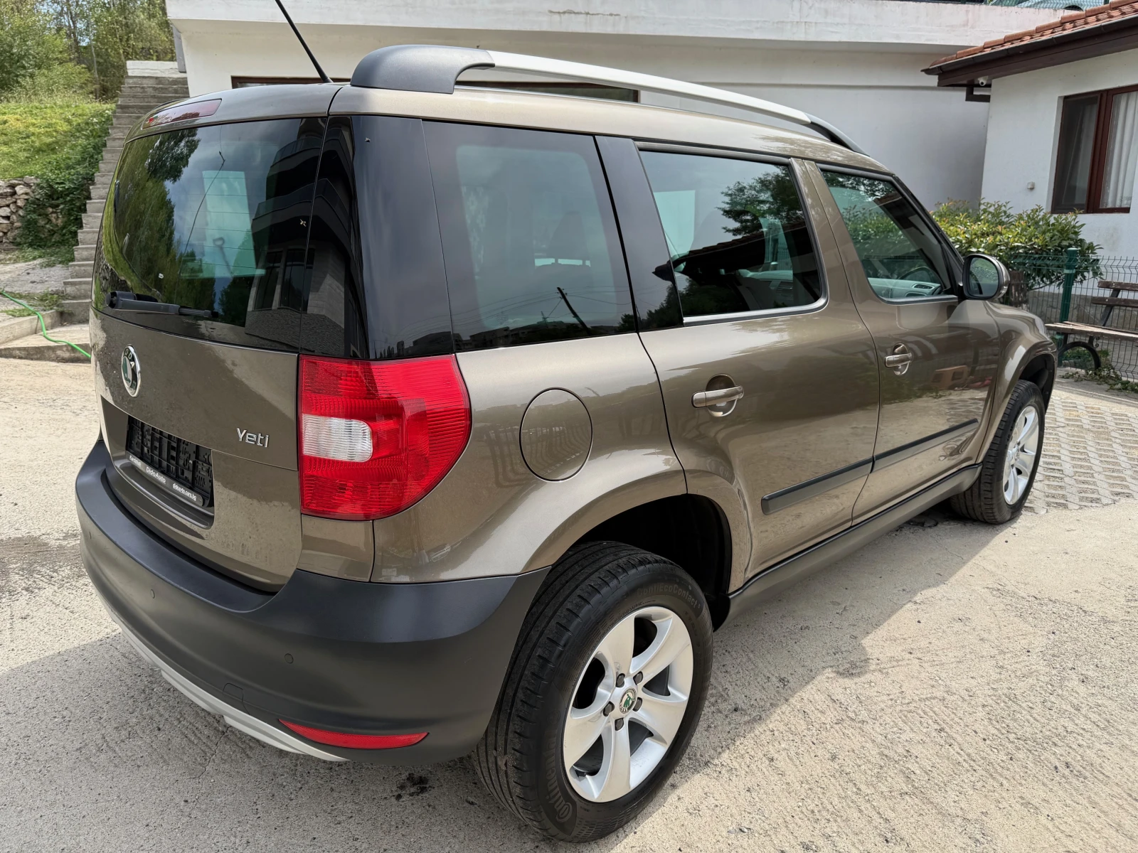 Skoda Yeti 1.2TSI DSG - изображение 4