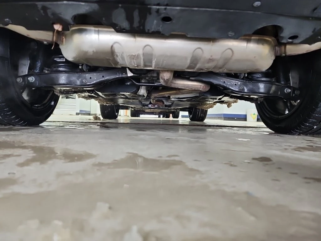 VW Tiguan * COMFORTLINE R LINE BLACK EDITION * CARFAX * ���  | Mobile.bg � ����������� 15