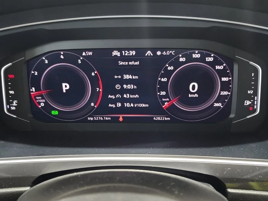 VW Tiguan * COMFORTLINE R LINE BLACK EDITION * CARFAX * ���  | Mobile.bg � ����������� 9