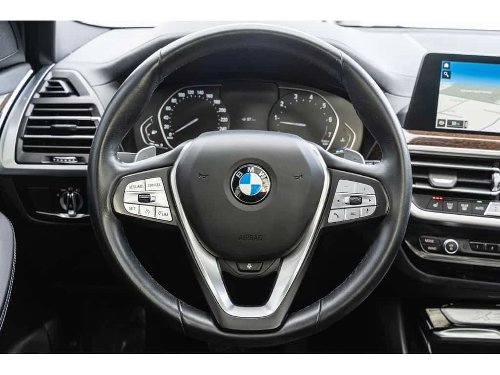 BMW X3 * xDrive30i| Clean Carfax| Navi| PanoRoof| 360Came, снимка 11 - Автомобили и джипове - 54057883