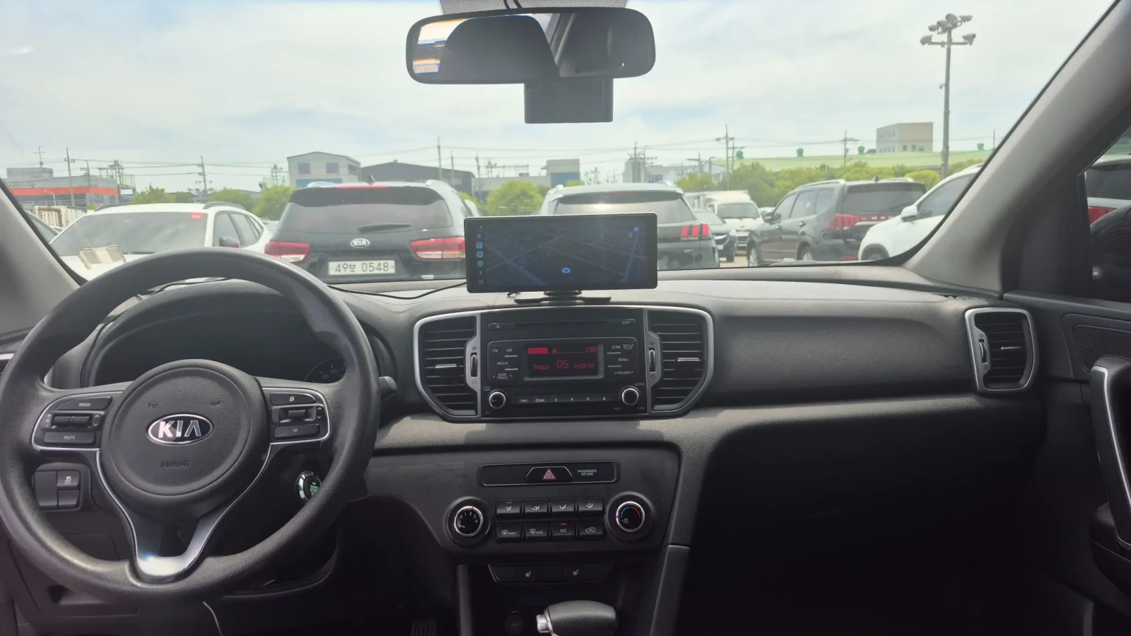 Kia Sportage 1.7 2WD TRENDY, снимка 7 - Автомобили и джипове - 55313880