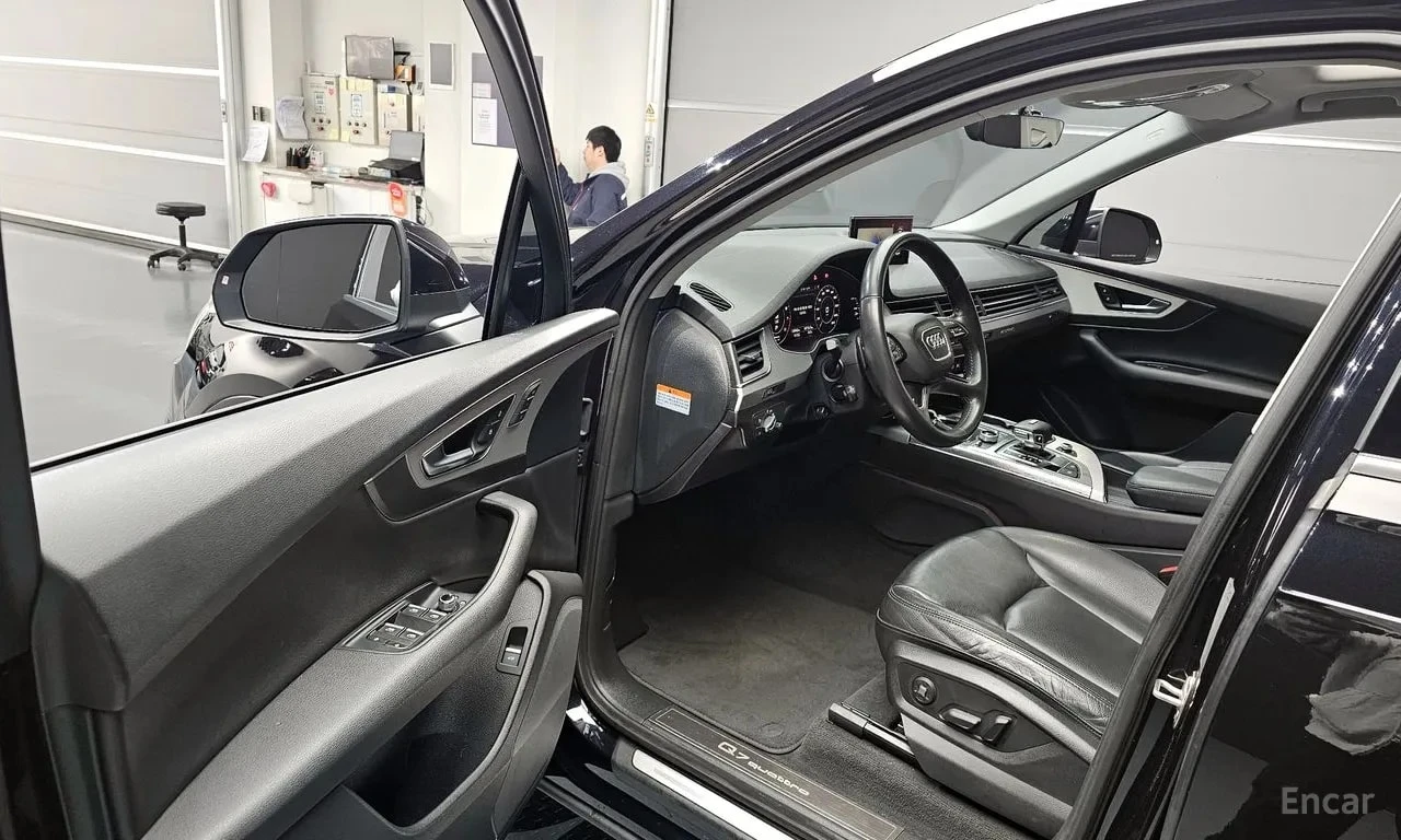 Audi Q7 45 TFSI| �����| ��������| ��������| 2 �����|  | Mobile.bg � ����������� 10