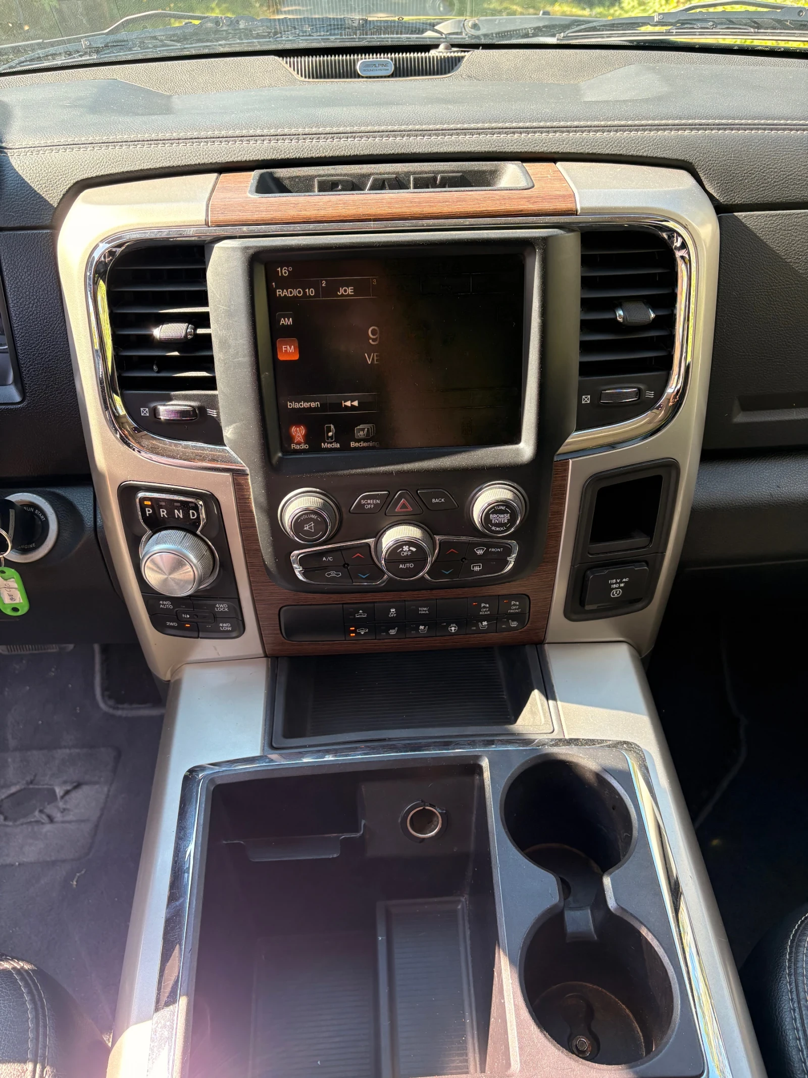 Dodge RAM 1500 4x4 | Mobile.bg � ����������� 13