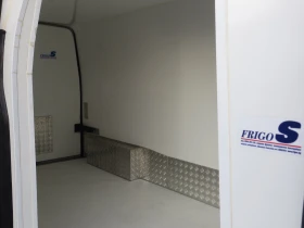 Renault Master 2.3 DCI ХЛАДИЛЕН, снимка 13