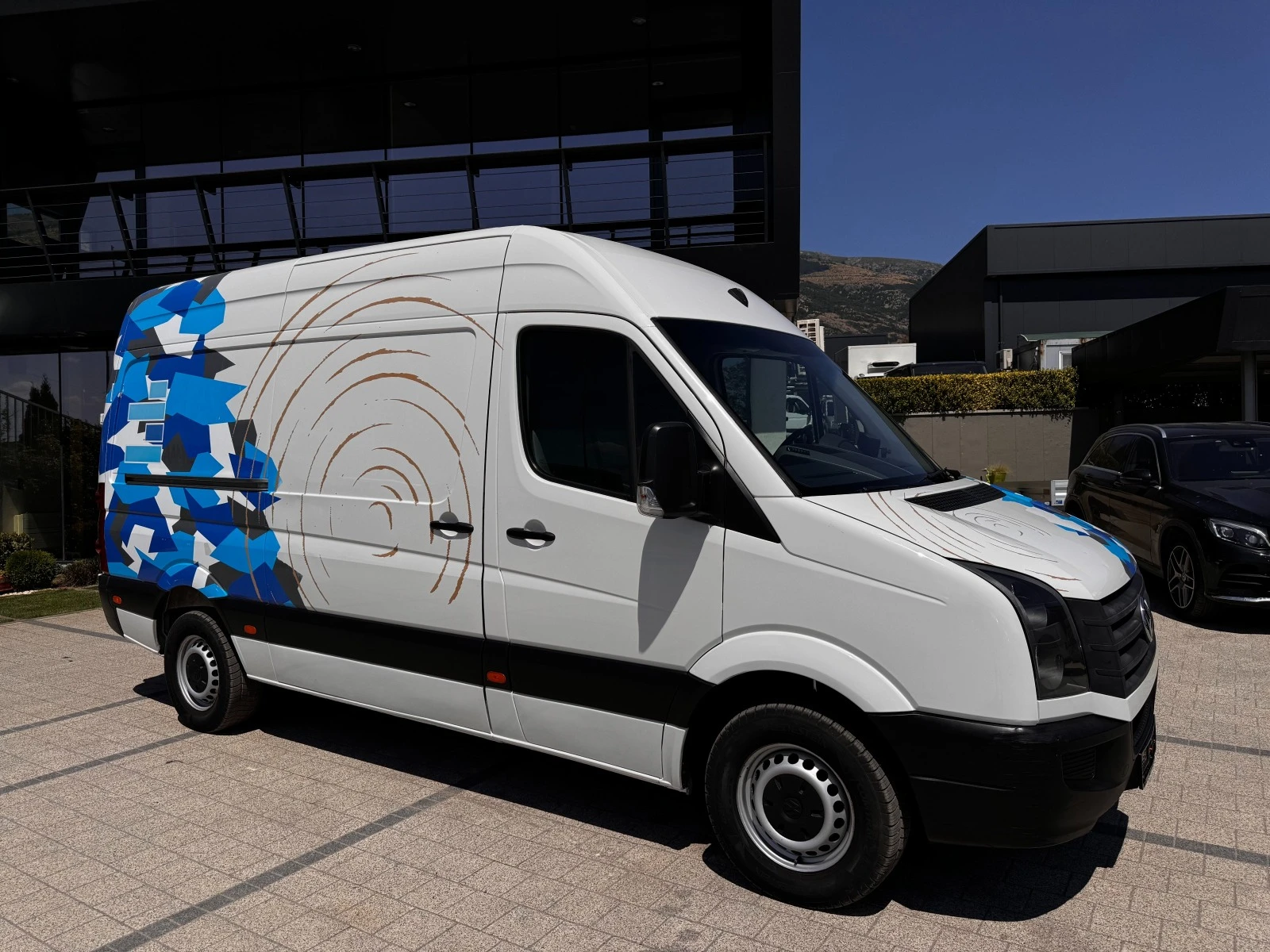 VW Crafter 2.0TDI Клима Euro 5 L2H2 3500kg/Теглич - изображение 2