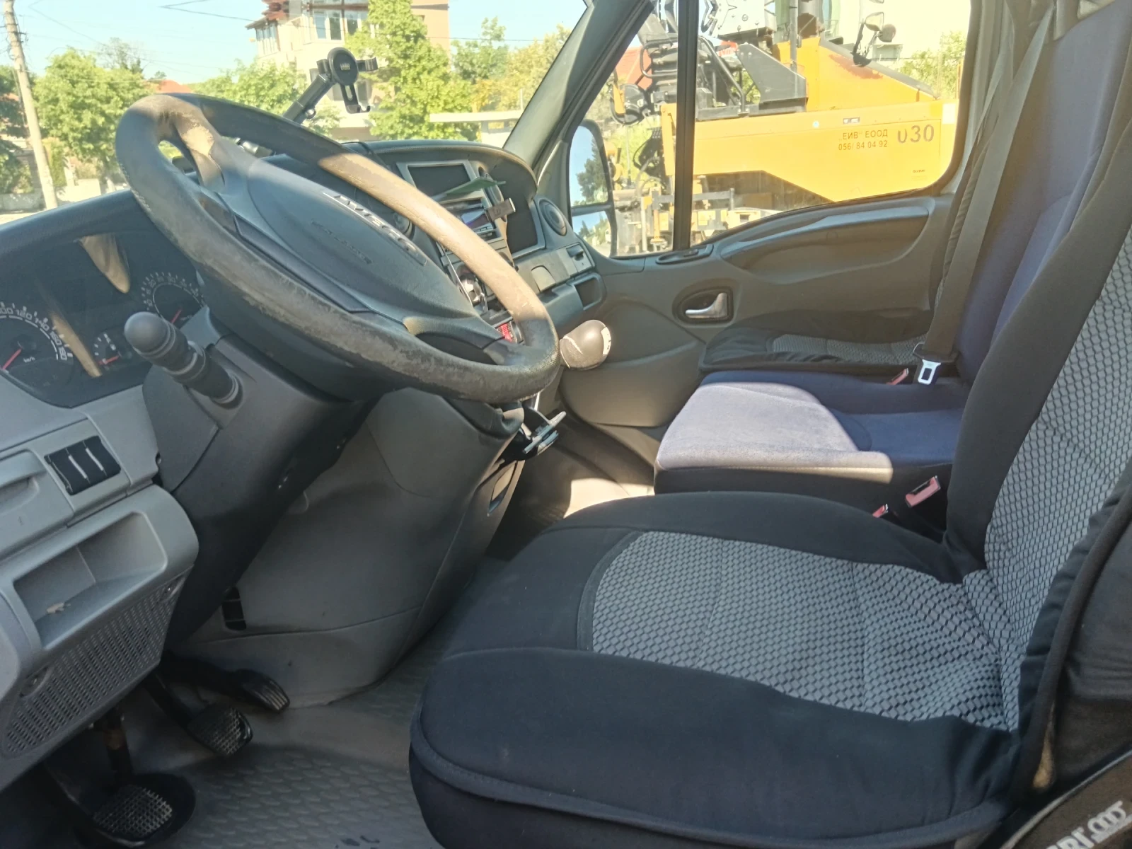 Iveco Daily 35S14 , снимка 11 - Бусове и автобуси - 54637774
