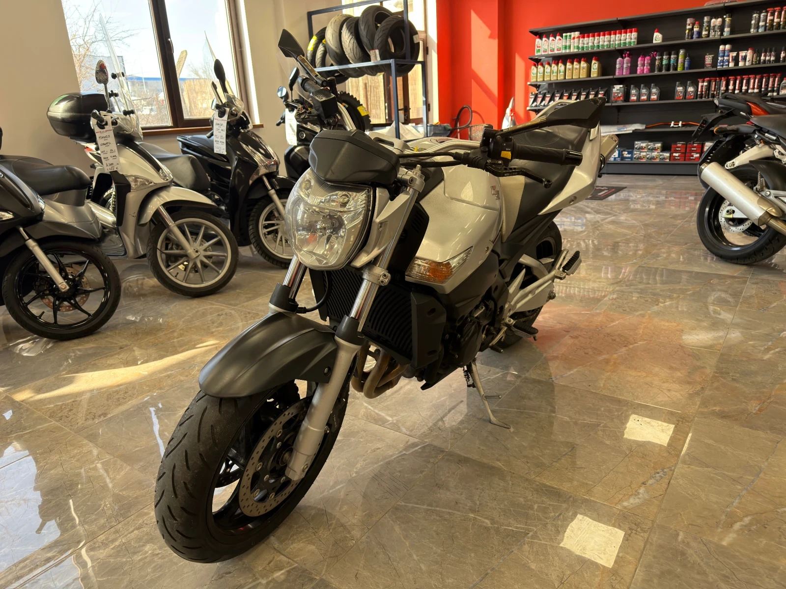 Suzuki Gsr 600, снимка 9 - Мотоциклети и мототехника - 53736369