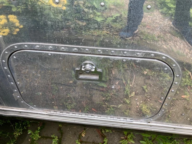 Каравана Други Airstream Excella 1000, снимка 11 - Каравани и кемпери - 52500302