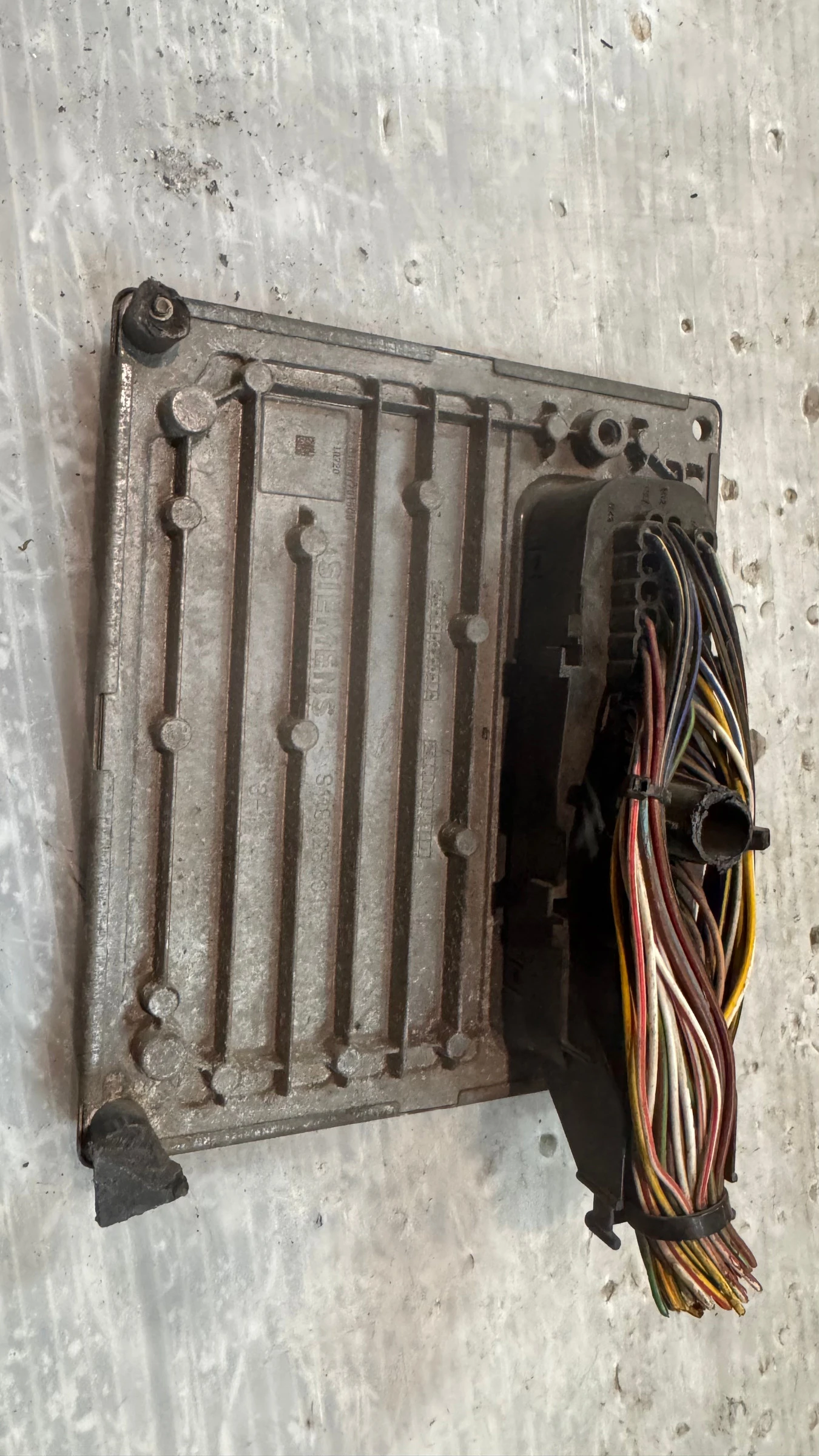    / ECU /    Ford Fiesta - 4S61-12A650-SE / S120977015 | Mobile.bg   2