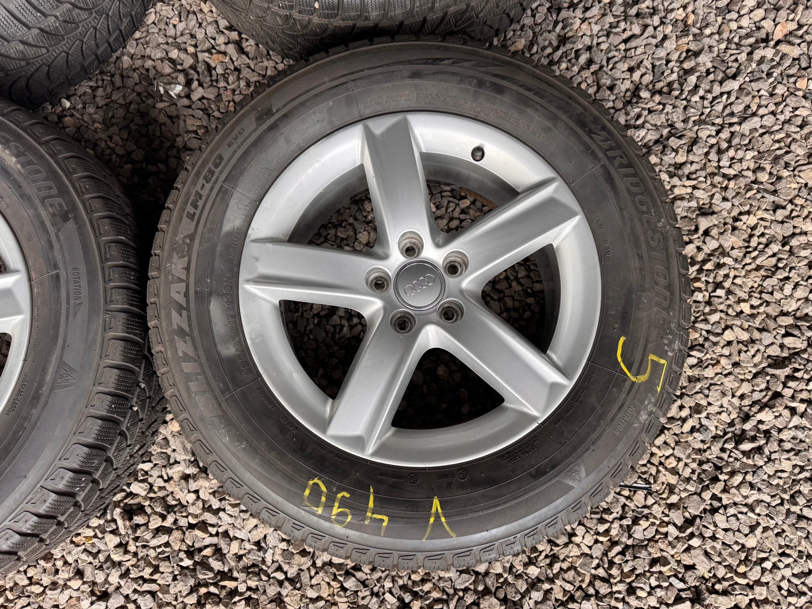 ���� � ������ 235/65R17 �� Audi | Mobile.bg � ����������� 3
