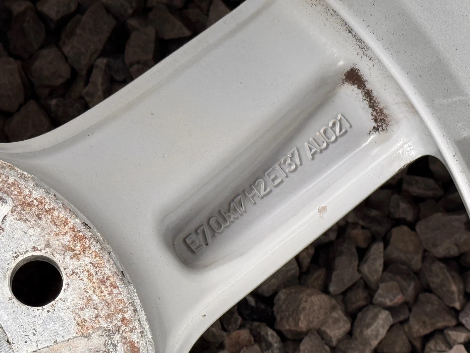 ���� � ������ 235/65R17 �� Audi | Mobile.bg � ����������� 9