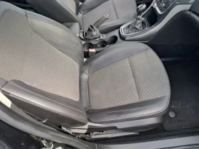 Opel Astra 1.7 CDTI СЕДАН 110 КС 6 СКОРОСТИ., снимка 9