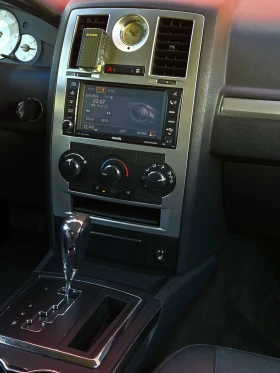 Chrysler 300c 3.5 4x4 Газ-Бензин Регистриран - 10499 лв. - 20981923 13