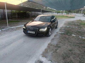 ������ Audi A8