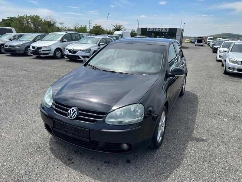 VW Golf 1.9TDI* 105 к.с* НАВИГАЦИЯ* ПОДГРЕВ, снимка 1 - Автомобили и джипове - 47534376