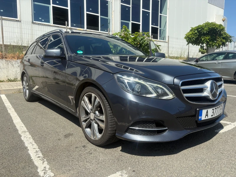 Mercedes-Benz E 350 AIR 4 MATIC LED Panorama Distronic + , снимка 3 - Автомобили и джипове - 51574397