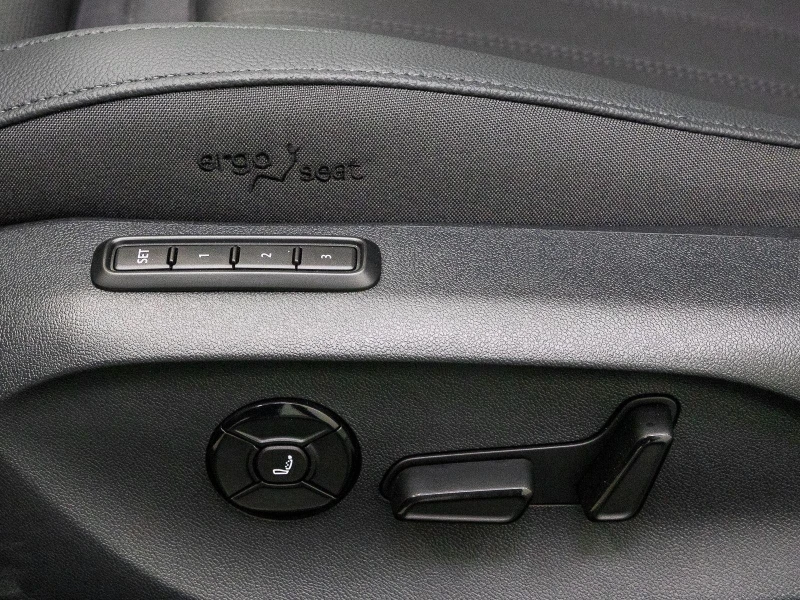 Skoda Superb 2.0 TDI 4x4 L&K CANTON 360 CAMERA HEAD UP, снимка 5 - Автомобили и джипове - 51508590