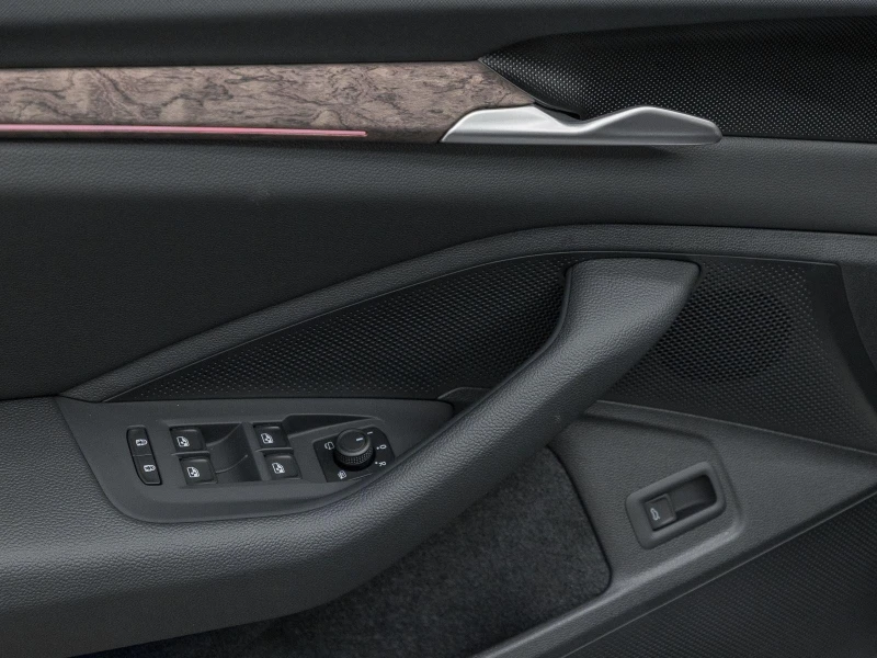 Skoda Superb 2.0 TDI 4x4 L&K CANTON 360 CAMERA HEAD UP, снимка 4 - Автомобили и джипове - 51508590