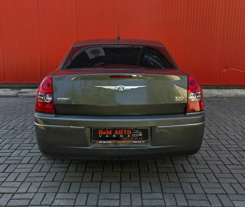 Chrysler 300c 3.5 4x4 Газ-Бензин Регистриран, снимка 5 - Автомобили и джипове - 51444551