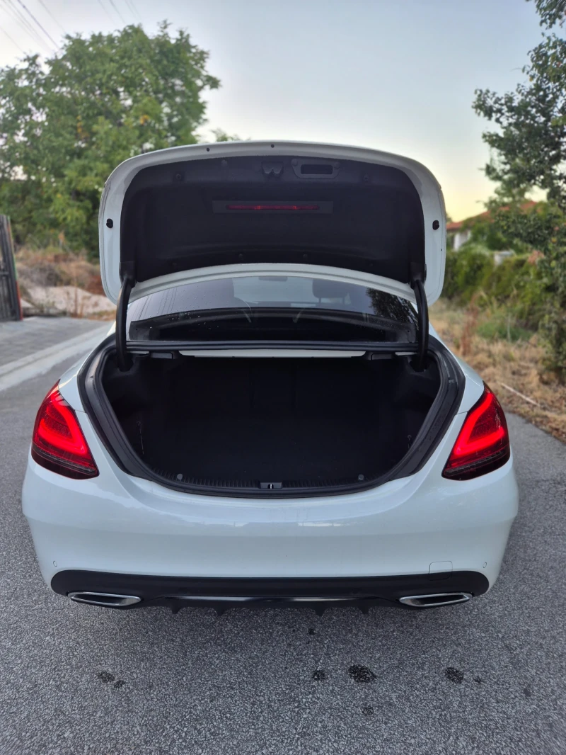 Mercedes-Benz C 300 D/AMG/20г/9GTRONIC/NIGHT EDITION, снимка 8 - Автомобили и джипове - 51789599