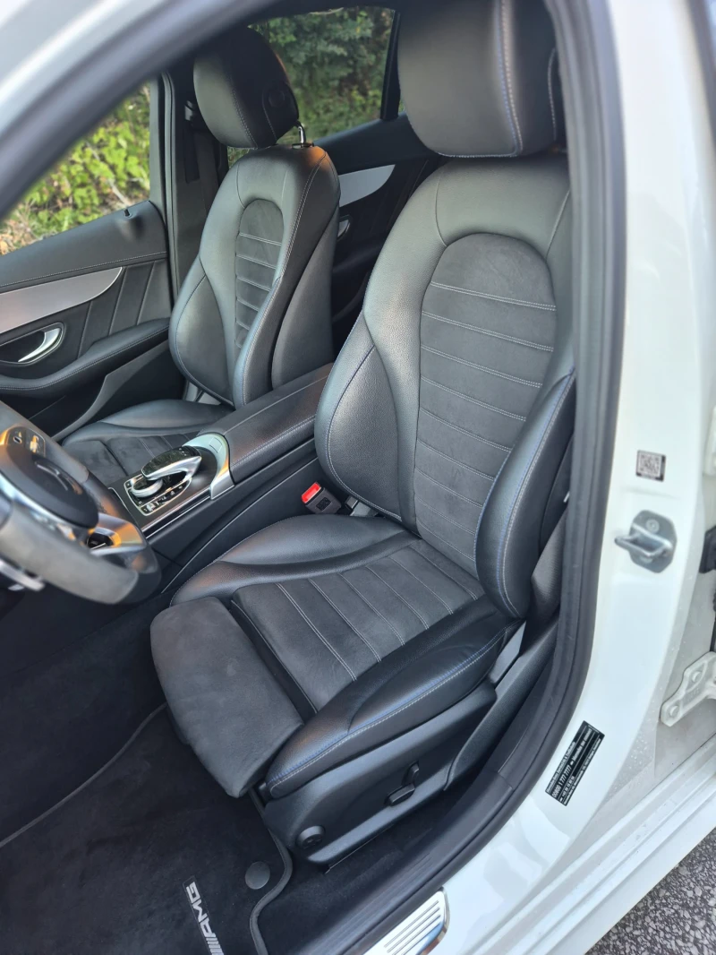 Mercedes-Benz C 300 D/AMG/20г/9GTRONIC/NIGHT EDITION, снимка 11 - Автомобили и джипове - 51789599