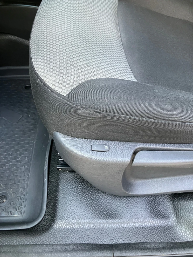 Renault Kangoo, снимка 8 - Автомобили и джипове - 52102720