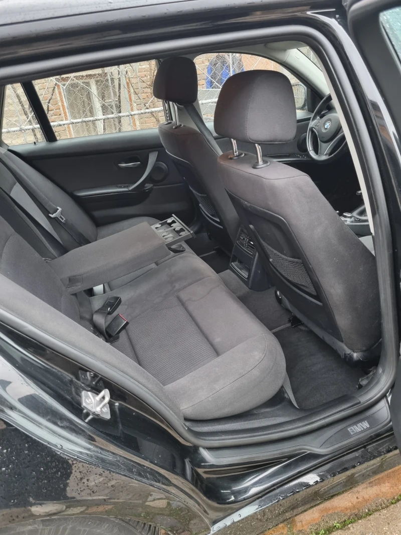 BMW 320 N47 184к.с NAVI, снимка 11 - Автомобили и джипове - 52284006