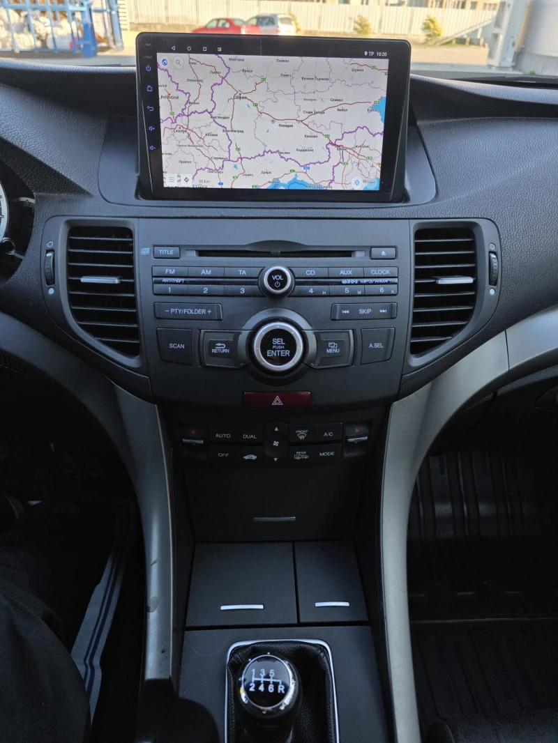 Honda Accord 2.0i * 156 к.с.* NAVI* SWISS* , снимка 12 - Автомобили и джипове - 52773816