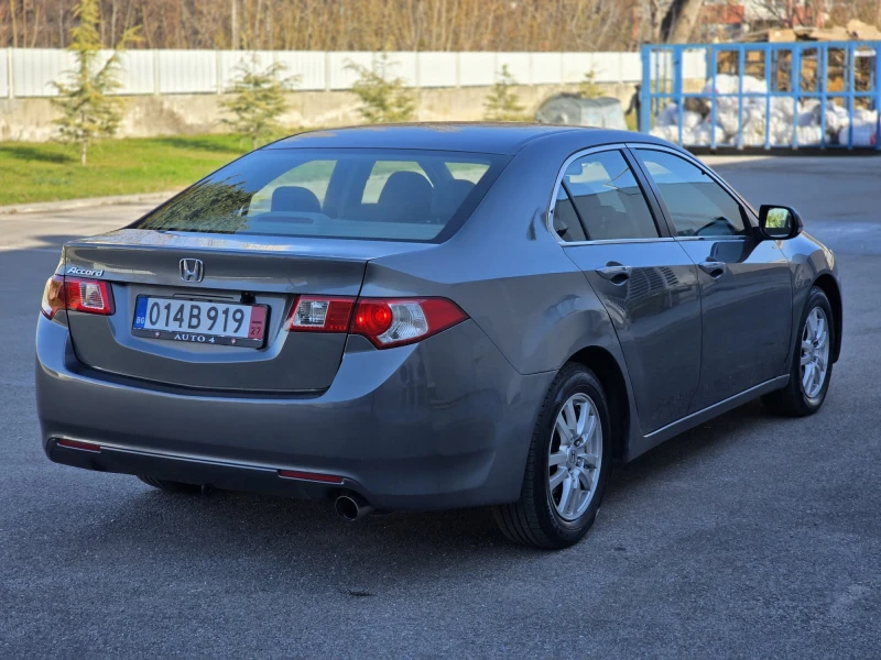 Honda Accord 2.0i * 156 к.с.* NAVI* SWISS* , снимка 5 - Автомобили и джипове - 52773816