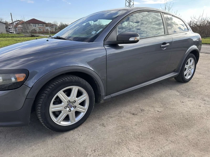 Volvo C30, снимка 4 - Автомобили и джипове - 52796584