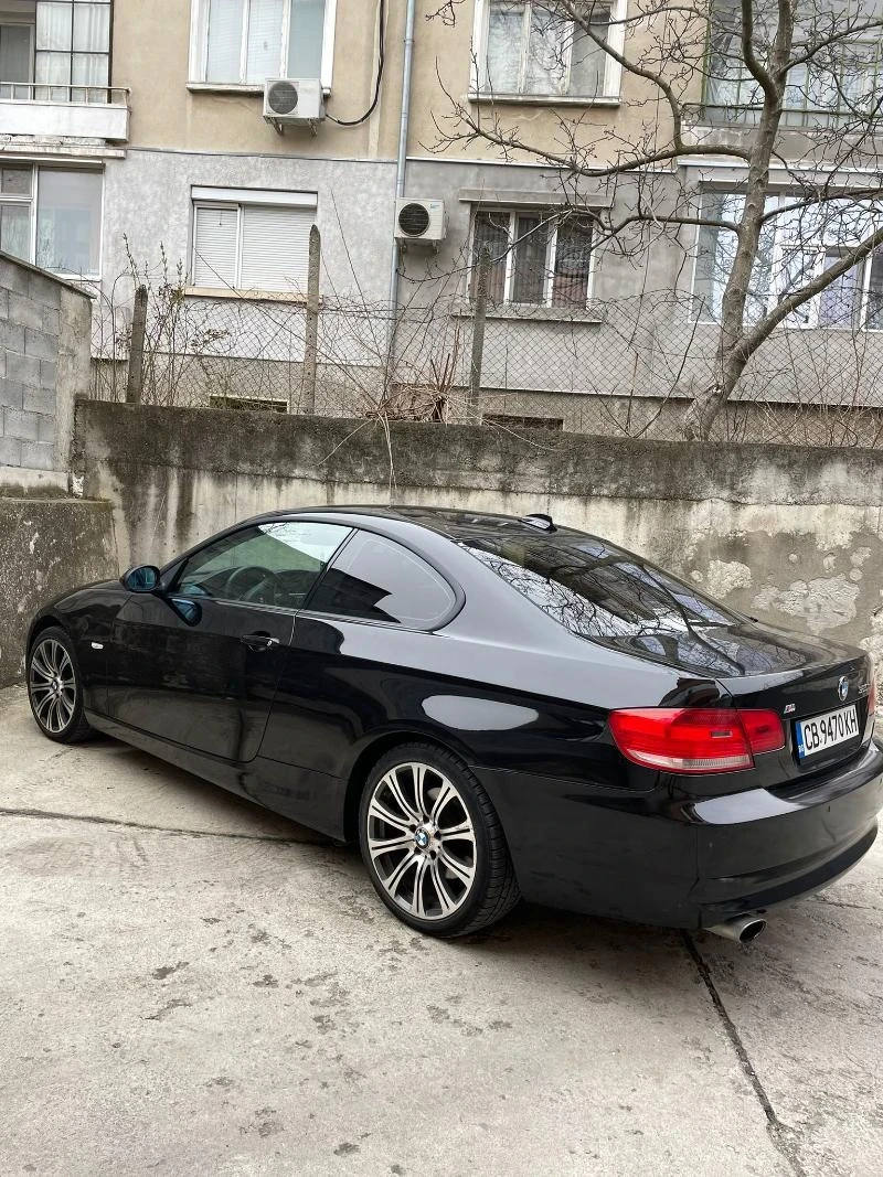 BMW 320 E92, снимка 2 - Автомобили и джипове - 48378142