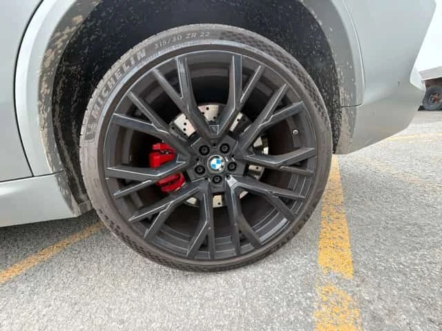 BMW X5M * Competition * АВТОКРЕДИТ БЕЗ ПЪРВОНАЧАЛНА ВНОСКА, снимка 16 - Автомобили и джипове - 54920757