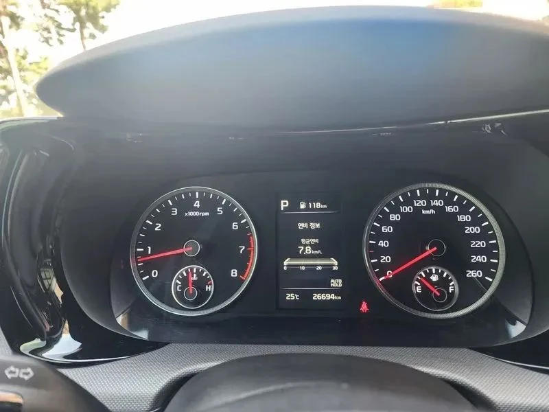 Kia K5, снимка 16 - Автомобили и джипове - 56690358