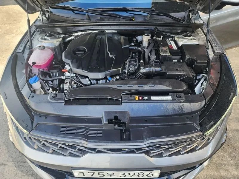 Kia K5, снимка 12 - Автомобили и джипове - 56690358