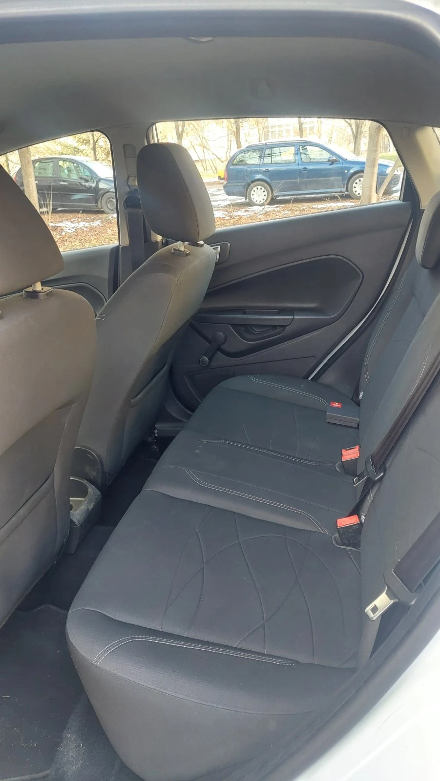 Ford Fiesta 1.1 - изображение 6