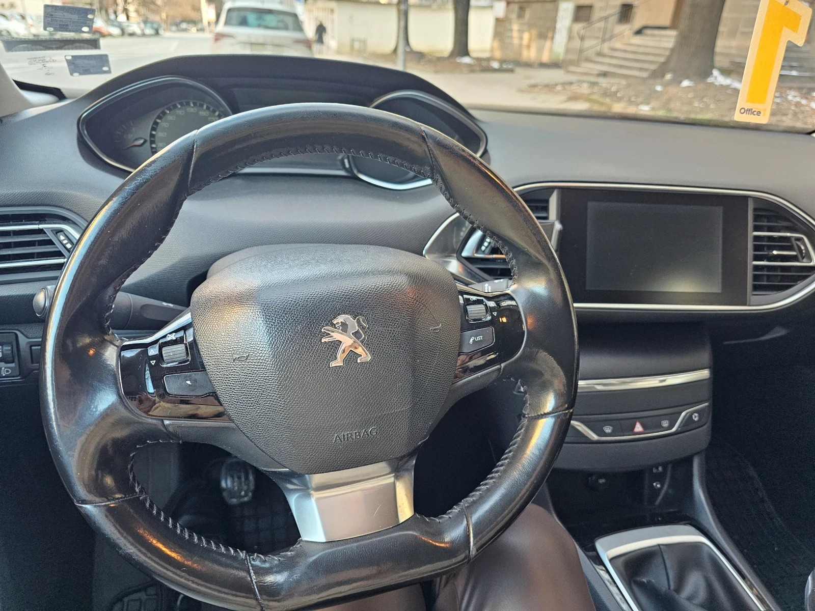 Peugeot 308  - изображение 2