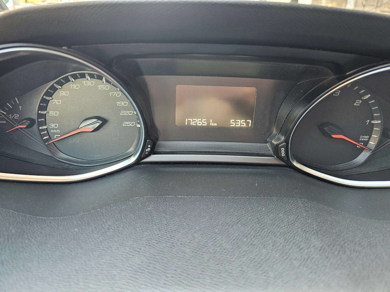 Peugeot 308  - изображение 3