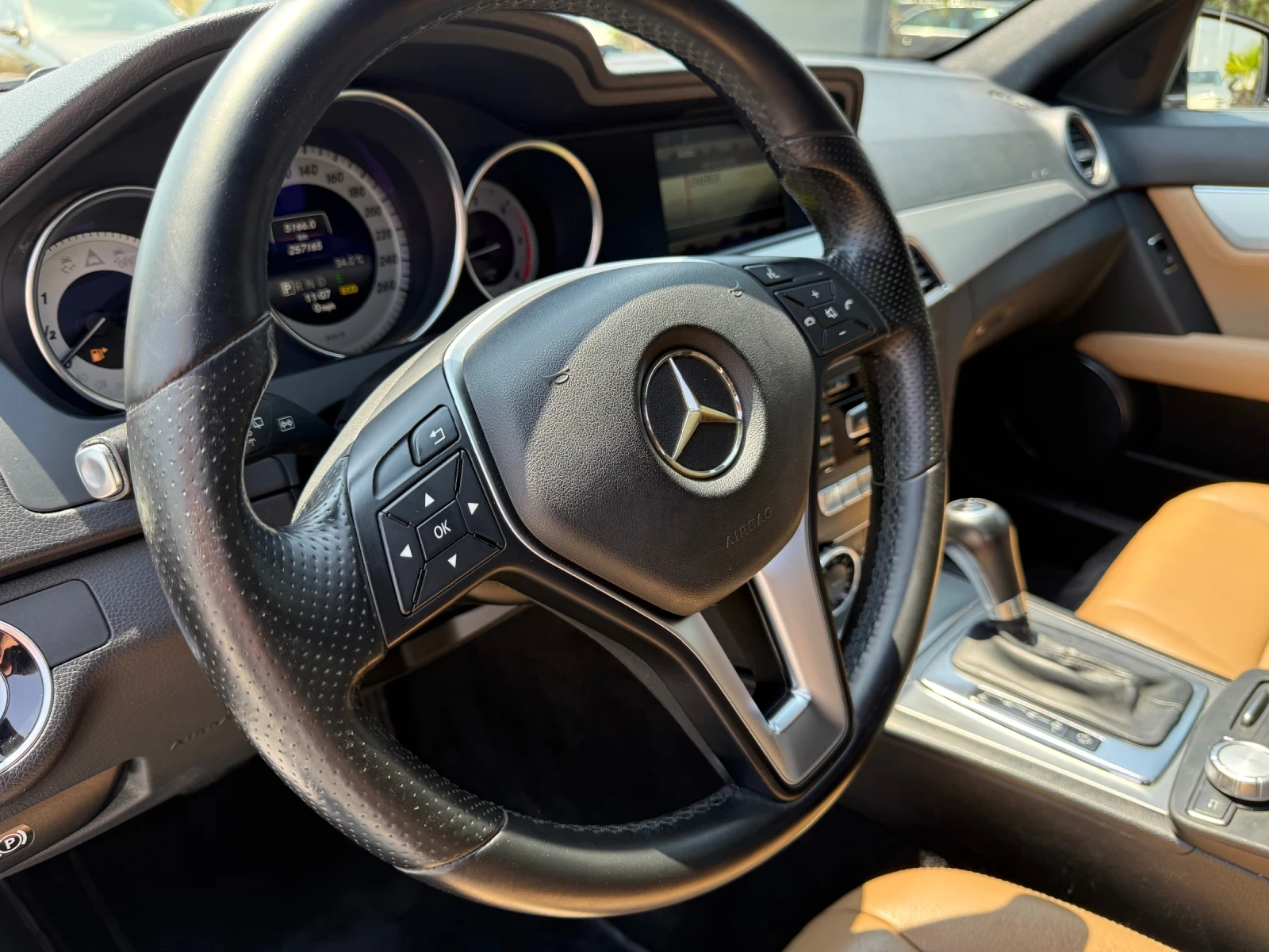 Mercedes-Benz C 200 Нов внос от Белгия - изображение 10