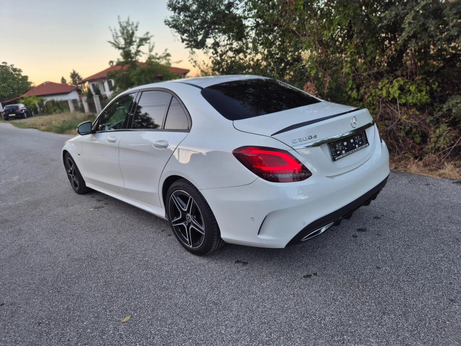 Mercedes-Benz C 300 D/AMG/20г/9GTRONIC/NIGHT EDITION - изображение 6