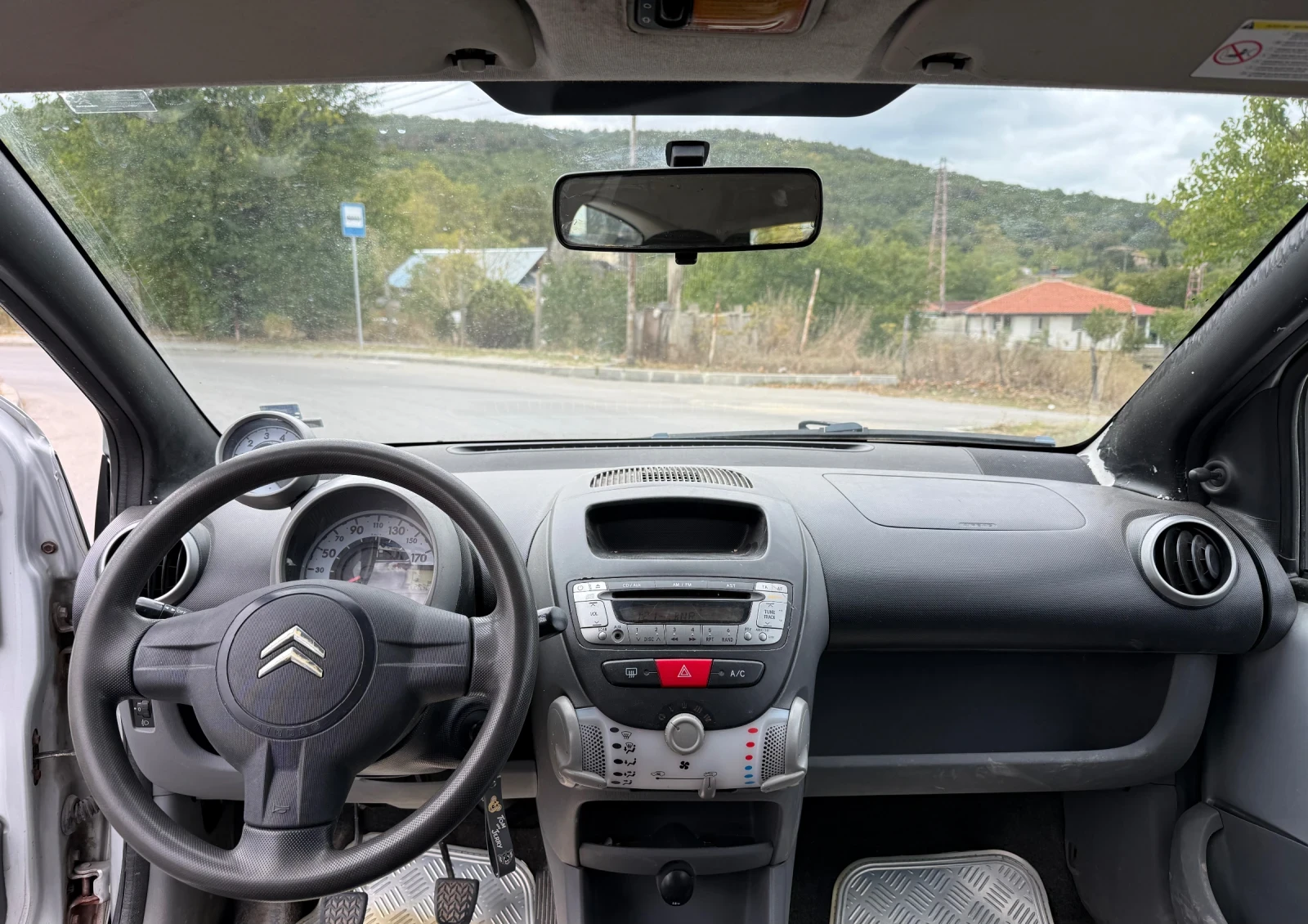 Citroen C1 1.4 Hdi Facelift 2010г Климатик Зимни гуми Редовна - изображение 10