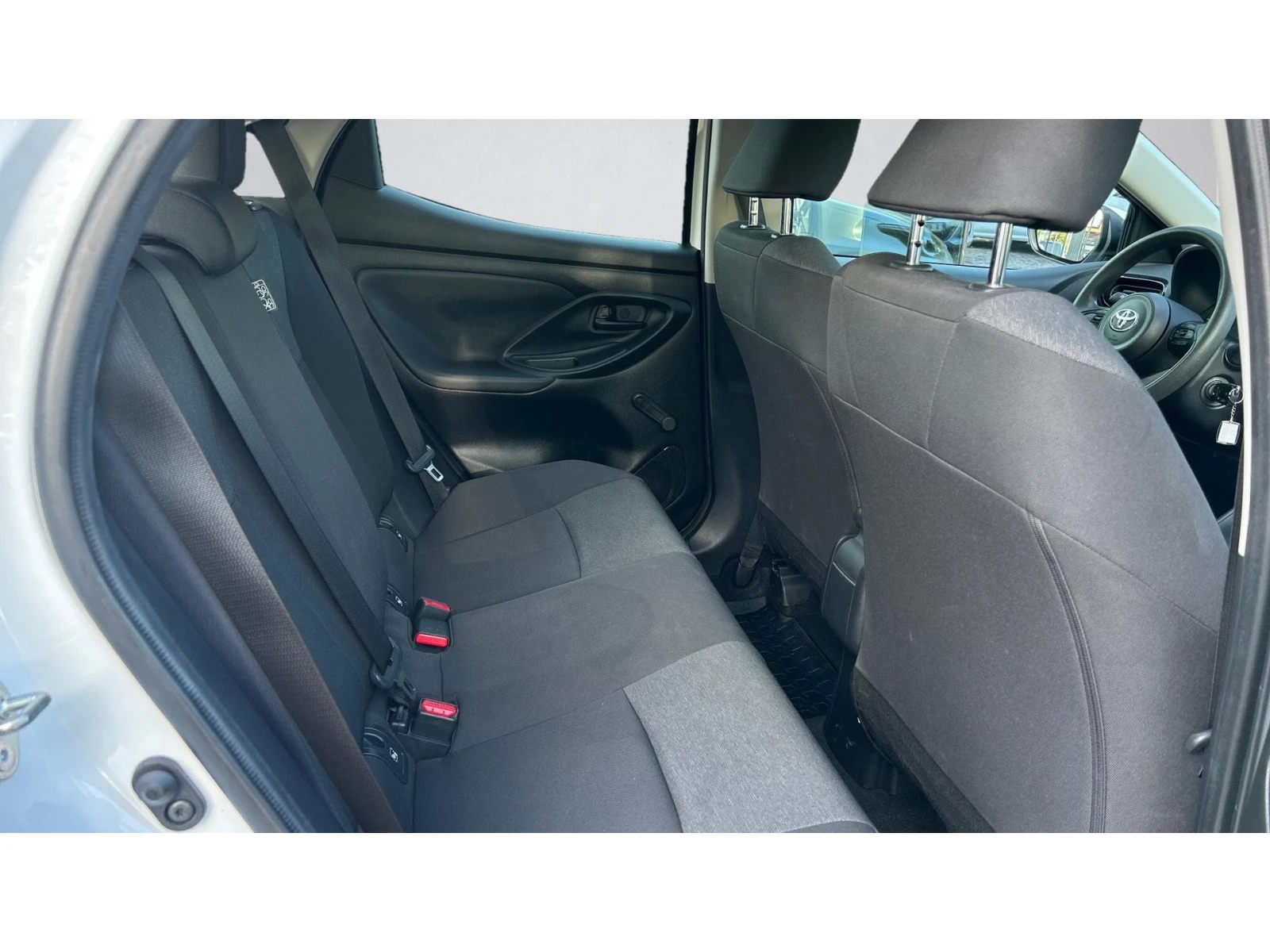 Toyota Yaris    365 . | Mobile.bg   7